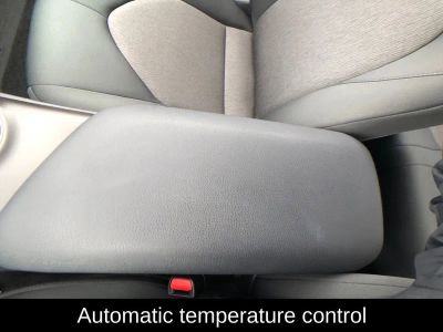 2023 Toyota Camry LE - Photo 25