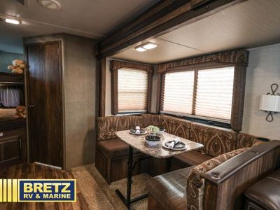 2017 Keystone RV Cougar Half-Ton Series - Photo 12