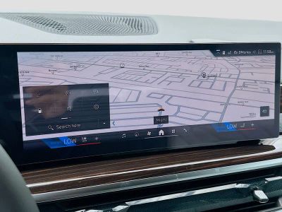 2026 BMW X5 — photo 11 view