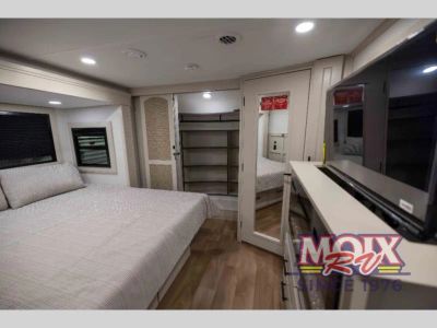 2026 Grand Design Solitude - Photo 28