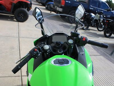 2026 Kawasaki Ninja 500 - Photo 12