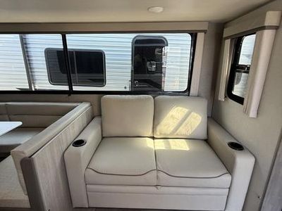2026 Coachmen Catalina - Photo 7