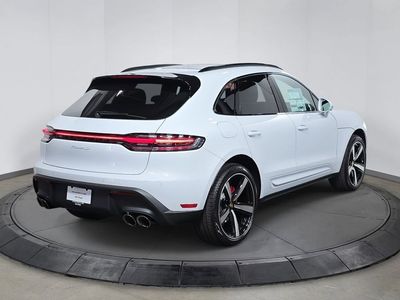 2026 Porsche Macan - Photo 7