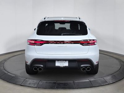 2026 Porsche Macan - Photo 6