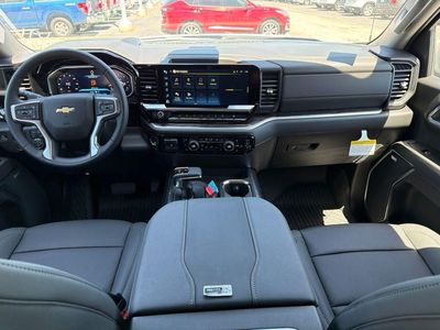 2026 Chevrolet Silverado 1500 — photo 17 view