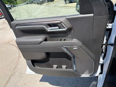 2026 Chevrolet Silverado 1500 — photo 32 view