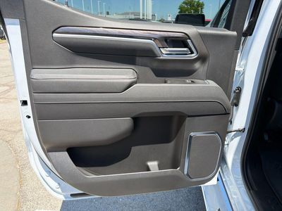 2026 Chevrolet Silverado 1500 — photo 18 view