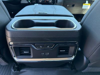 2026 Chevrolet Silverado 1500 — photo 16 view