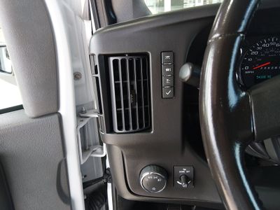 2023 Chevrolet Express Cargo Van - Photo 13