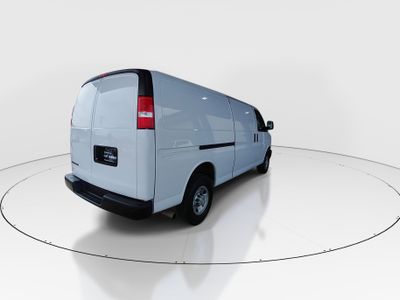2023 Chevrolet Express Cargo Van - Photo 7