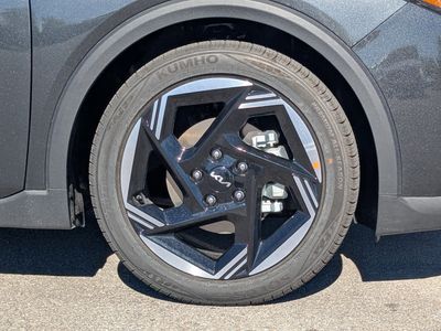 2025 Kia K4 - Photo 13
