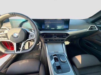 2026 BMW 4 Series — photo 17 view
