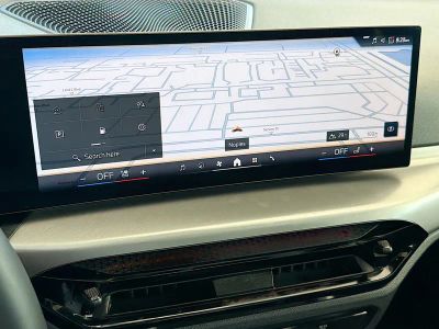 2026 BMW 4 Series — photo 34 view
