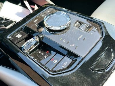 2027 BMW 5 Series — photo 14 view