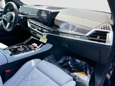 2026 BMW X5 — photo 24 view