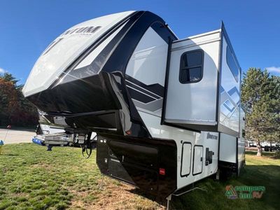 2026 Grand Design Momentum M-Class - Photo 3