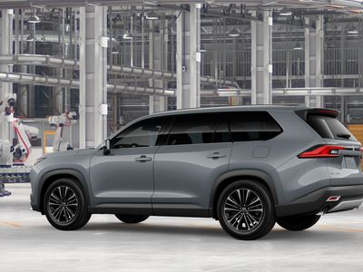 2026 Toyota Grand Highlander Hybrid - Photo 7
