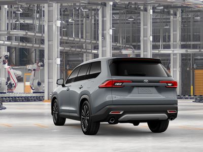 2026 Toyota Grand Highlander Hybrid - Photo 9