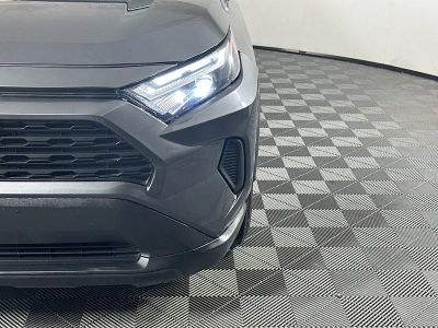 2023 Toyota RAV4 — photo 9 view