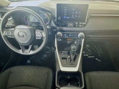 2023 Toyota RAV4 — photo 27 view