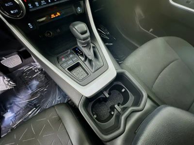 2023 Toyota RAV4 — photo 22 view