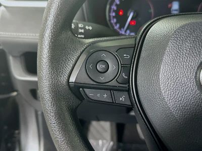 2023 Toyota RAV4 — photo 16 view