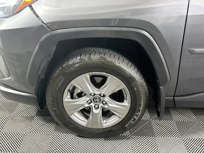 2023 Toyota RAV4 — photo 11 view