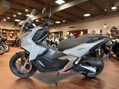 2026 Honda ADV160 - Photo 7