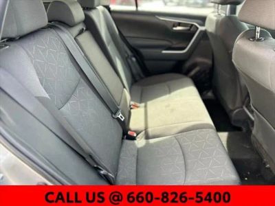 2025 Toyota RAV4 - Photo 26