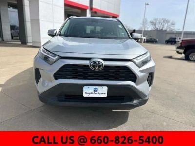 2025 Toyota RAV4 - Photo 22