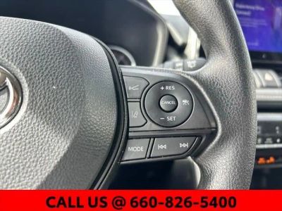 2025 Toyota RAV4 - Photo 34