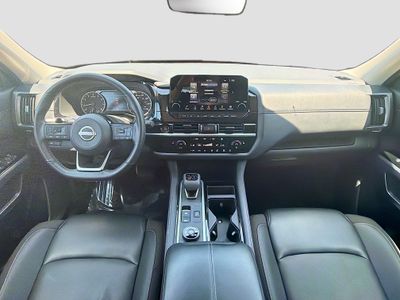 2025 Nissan Pathfinder - Photo 16