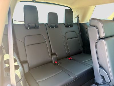 2025 Nissan Pathfinder - Photo 21