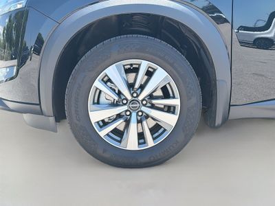 2025 Nissan Pathfinder - Photo 43