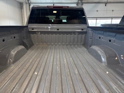 2024 Chevrolet Silverado 2500HD — photo 17 view