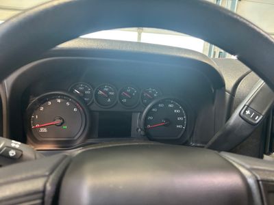 2024 Chevrolet Silverado 2500HD — photo 10 view