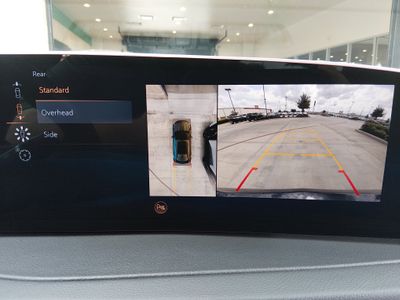 2025 Cadillac XT4 — photo 16 view