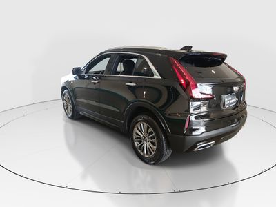 2025 Cadillac XT4 — detail view