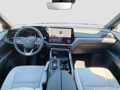 2026 Lexus TX — photo 17 view