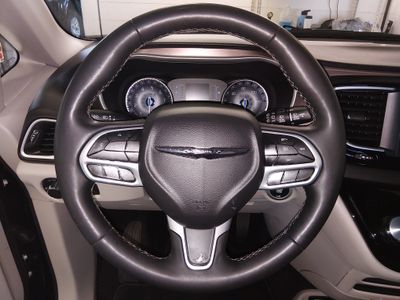 2024 Chrysler Voyager - Photo 12
