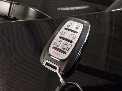2024 Chrysler Voyager - Photo 15