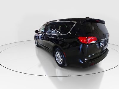 2024 Chrysler Voyager - Photo 5
