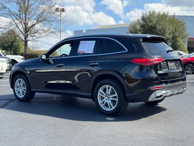 2025 Mercedes-Benz GLC - Photo 13