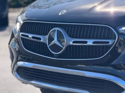 2025 Mercedes-Benz GLC - Photo 11