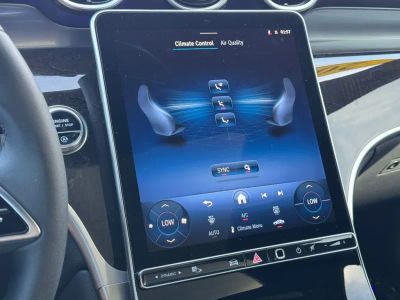 2025 Mercedes-Benz GLC - Photo 32