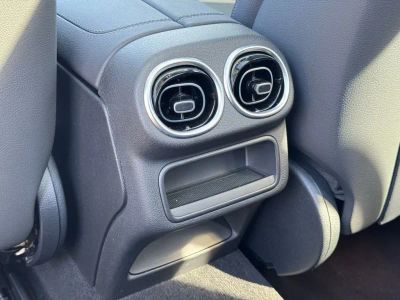 2025 Mercedes-Benz GLC - Photo 18