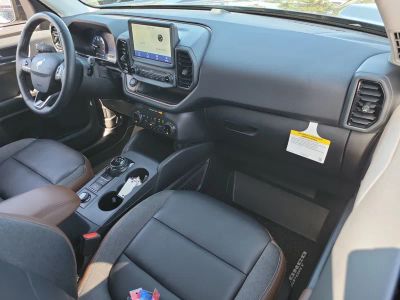 2023 Ford Bronco Sport — photo 11 view