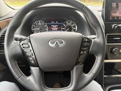 2023 INFINITI QX80 — photo 21 view