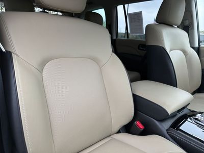 2023 INFINITI QX80 — photo 43 view