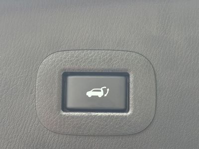 2023 INFINITI QX80 — photo 37 view